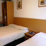 Hotell Old Vicarage 2*