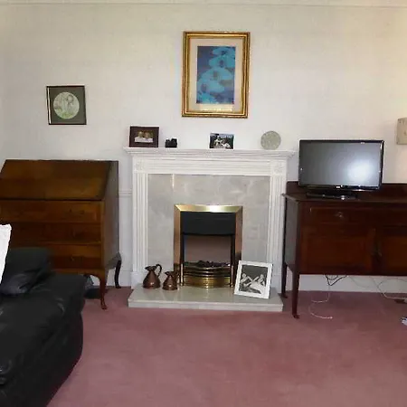 Old Vicarage 2*