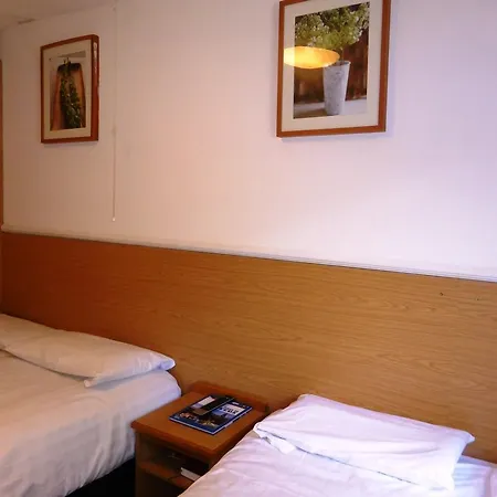 Old Vicarage Hotel