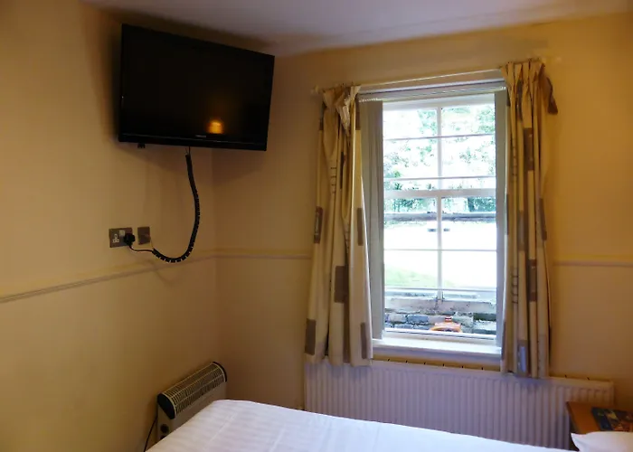 Old Vicarage Hotel 2*